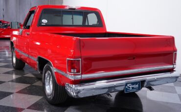 GMC-R1500-1987-Pickup-Truck-7