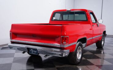 GMC-R1500-1987-Pickup-Truck-9