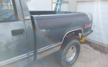 GMC-Sierra-1500-1988-Standard-Cab-Pickup-7