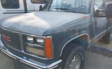 GMC-Sierra-1500-1988-Standard-Cab-Pickup-8