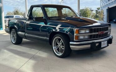 GMC-Sierra-1500-1992-Pickup-Truck-2