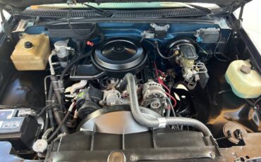 GMC-Sierra-1500-1992-Pickup-Truck-21