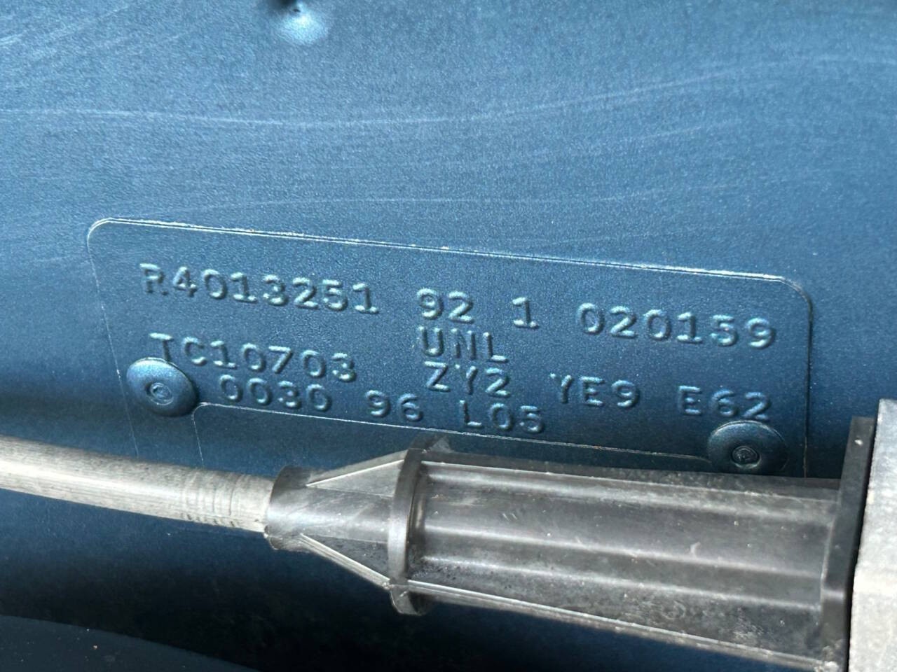 GMC-Sierra-1500-1992-Pickup-Truck-23