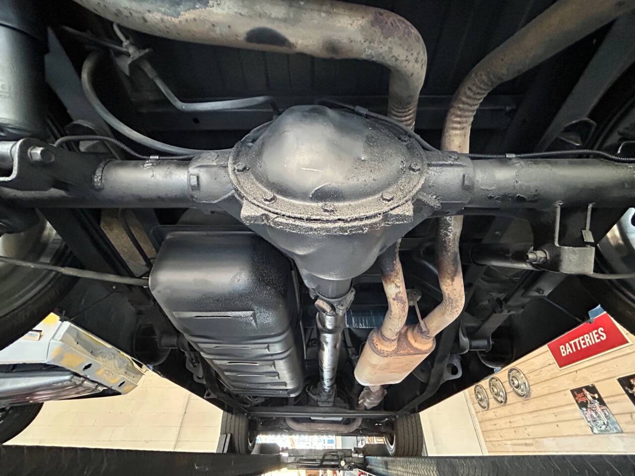 GMC-Sierra-1500-1992-Pickup-Truck-25