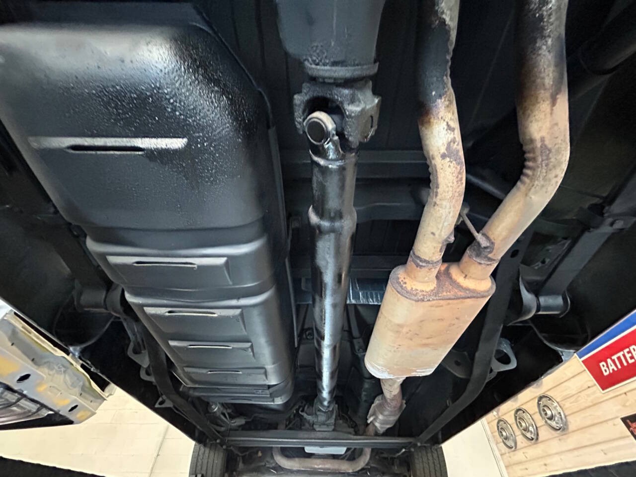 GMC-Sierra-1500-1992-Pickup-Truck-28