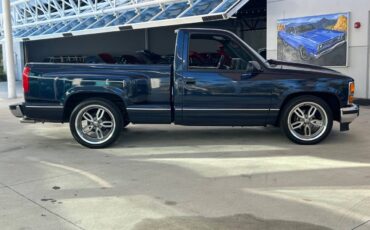 GMC-Sierra-1500-1992-Pickup-Truck-3