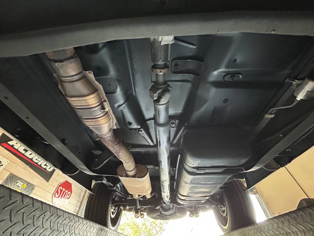 GMC-Sierra-1500-1992-Pickup-Truck-35