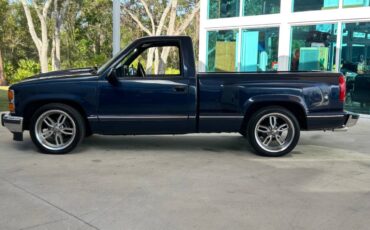 GMC-Sierra-1500-1992-Pickup-Truck-8