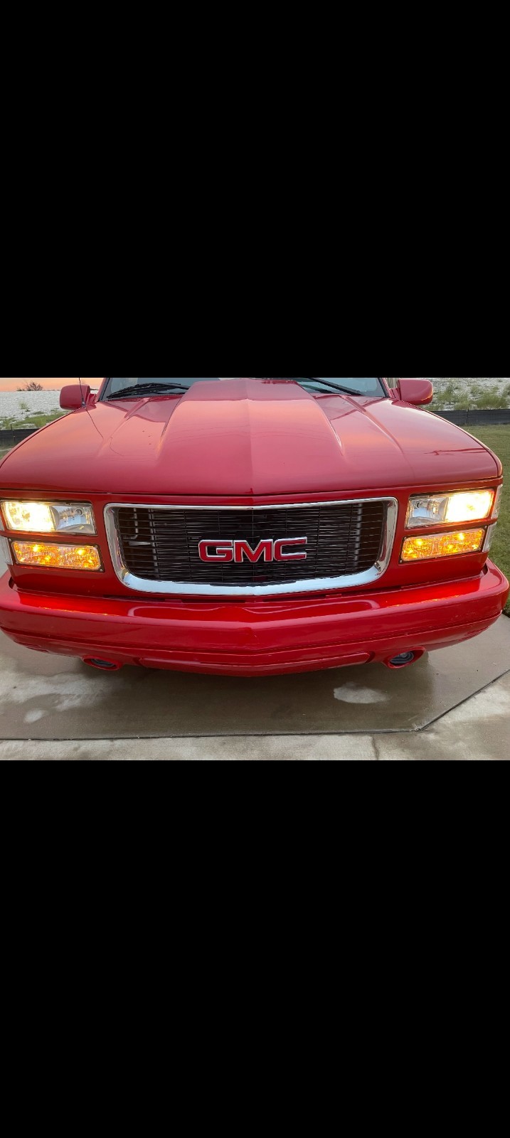 GMC-Sierra-1500-1995-Crew-Cab-Pickup-2
