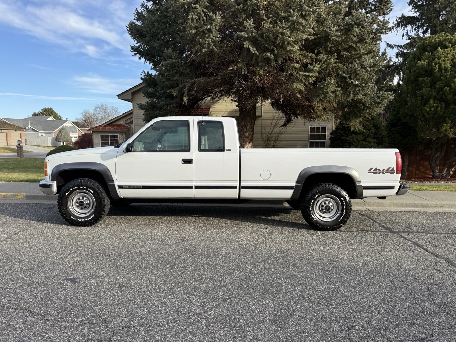 GMC-Sierra-1996-1