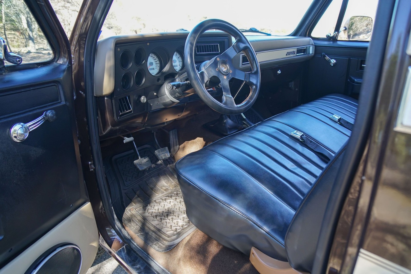 GMC-Sierra-2500-1983-Other-1