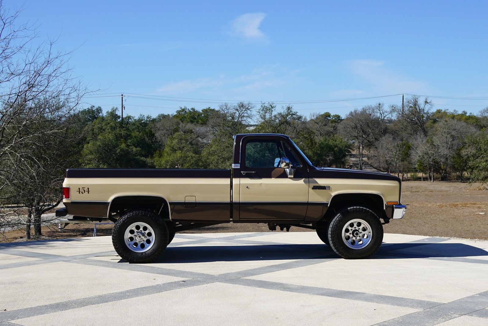 GMC-Sierra-2500-1983-Other-11