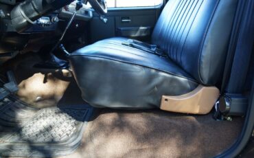 GMC-Sierra-2500-1983-Other-17