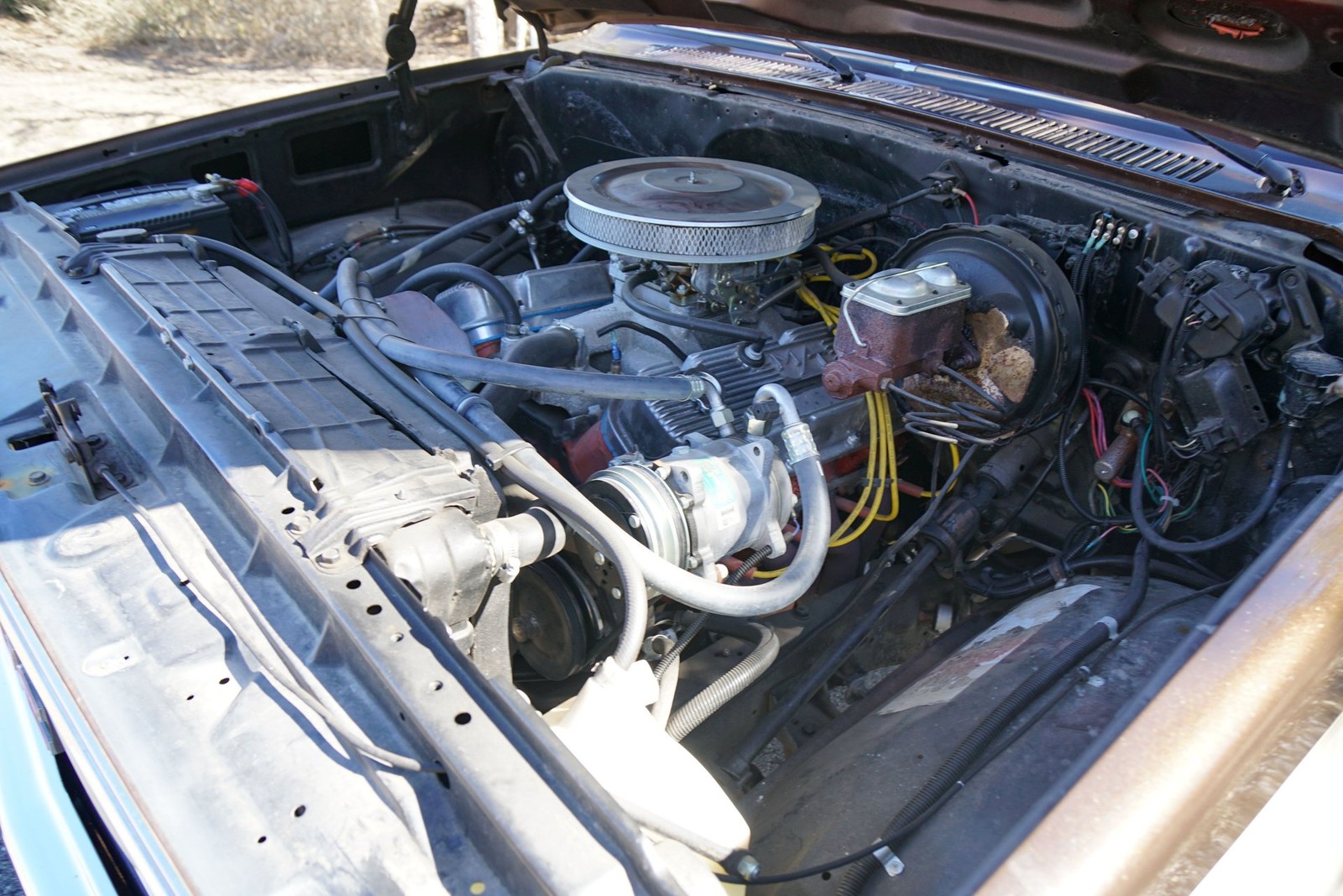 GMC-Sierra-2500-1983-Other-3