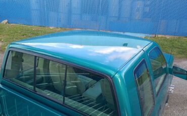 GMC-Sierra-3500-1994-Pickup-Truck-10