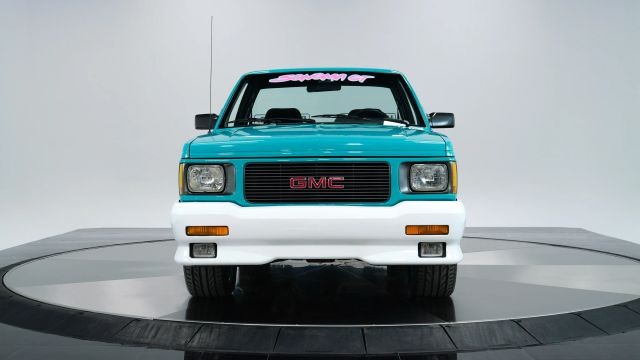 GMC-Sonoma-1992-Standard-Cab-Pickup-11