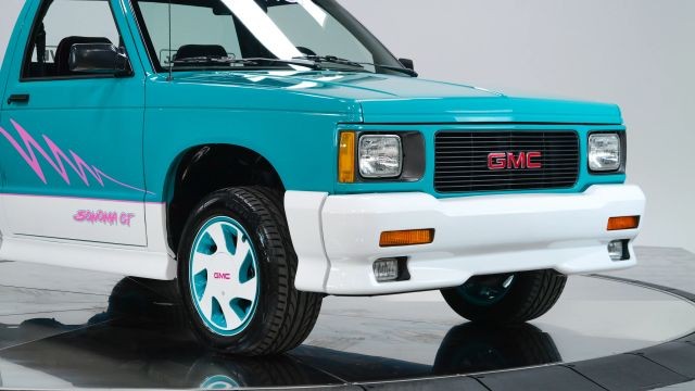 GMC-Sonoma-1992-Standard-Cab-Pickup-13