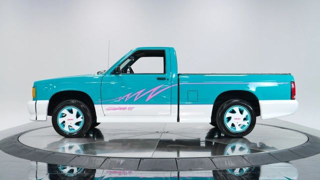 GMC-Sonoma-1992-Standard-Cab-Pickup-2