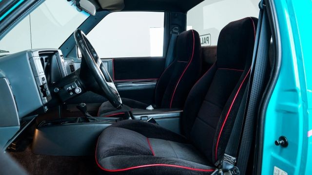 GMC-Sonoma-1992-Standard-Cab-Pickup-27