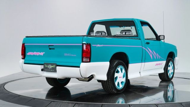 GMC-Sonoma-1992-Standard-Cab-Pickup-7