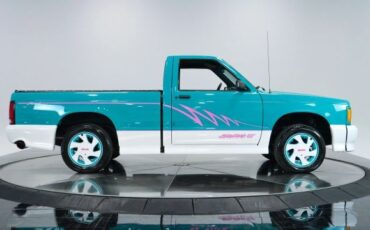 GMC-Sonoma-1992-Standard-Cab-Pickup-8