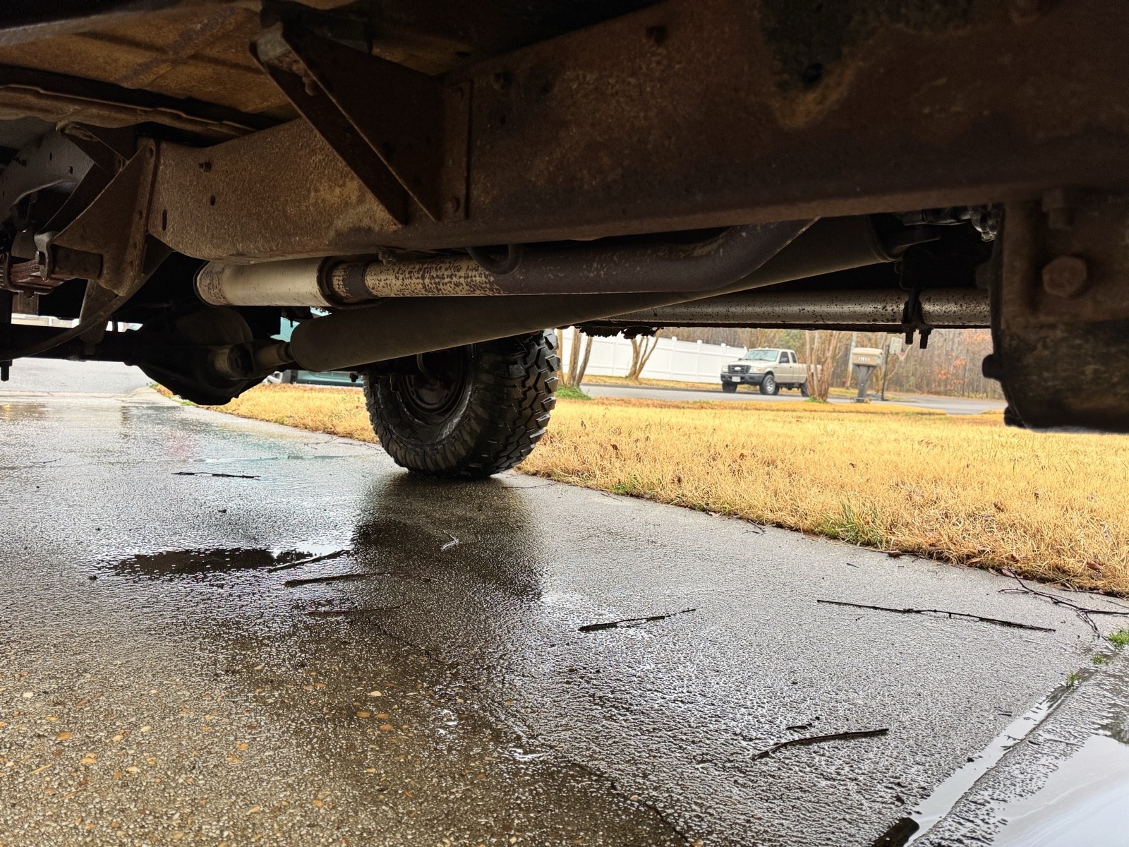 GMC-Suburban-1972-14