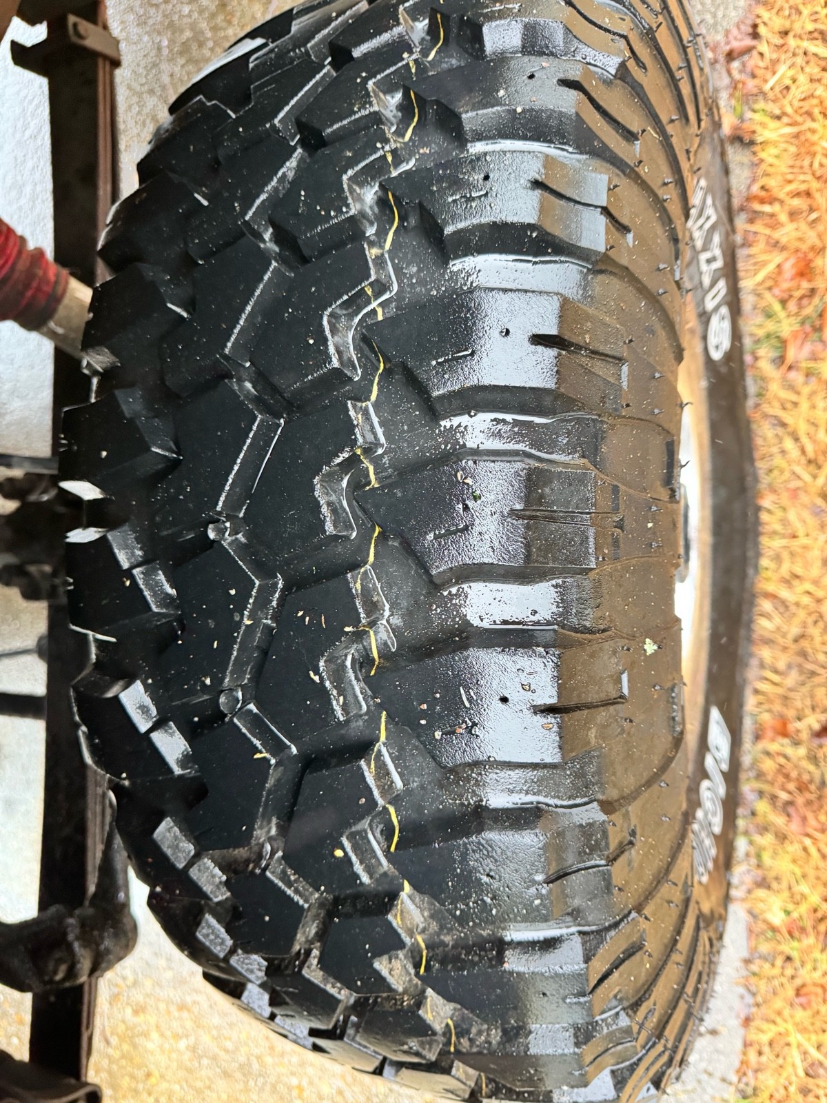 GMC-Suburban-1972-16