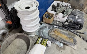 GMC-Suburban-1972-19