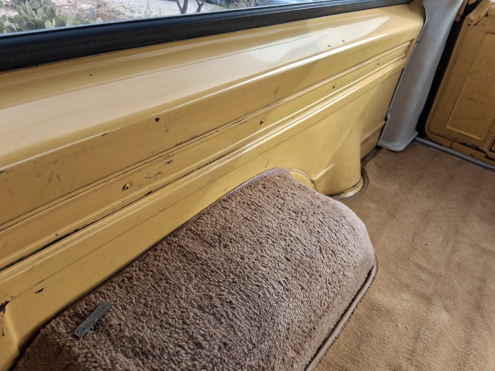 GMC-Suburban-1979-Wagon-20