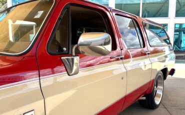 GMC-Suburban-1986-SUV-10