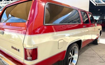 GMC-Suburban-1986-SUV-13