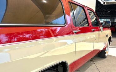 GMC-Suburban-1986-SUV-14