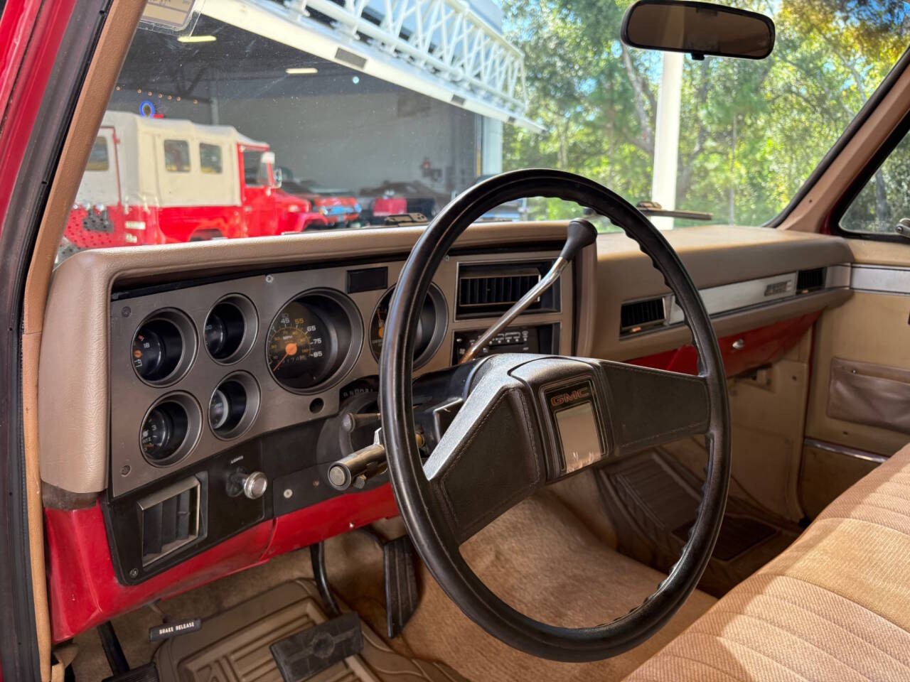 GMC-Suburban-1986-SUV-20