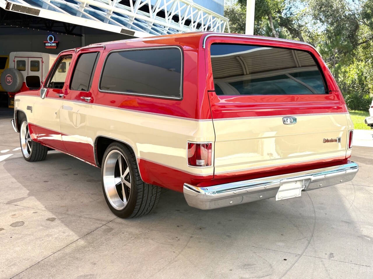 GMC-Suburban-1986-SUV-6