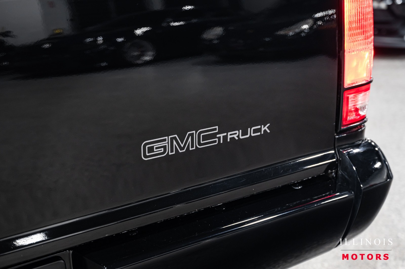 GMC-Typhoon-1992-SUV-14