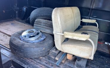 GMC-VAN-DURA-1978-Standard-Passenger-Van-28