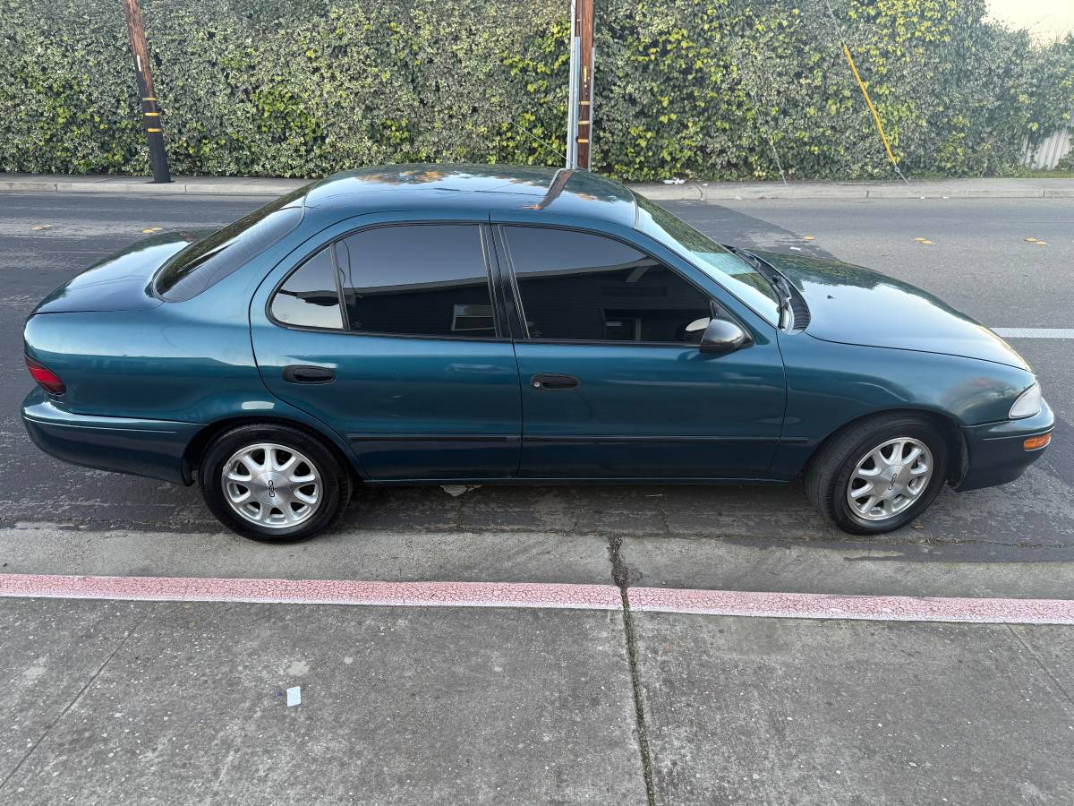 Geo-prizm-1993-green-2