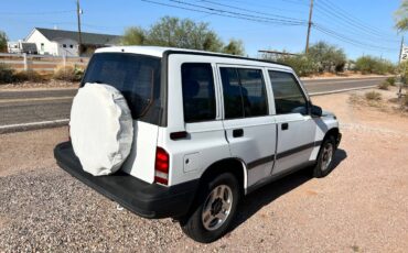 Geo-tracker-1996-white-1