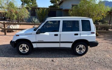 Geo-tracker-1996-white-2