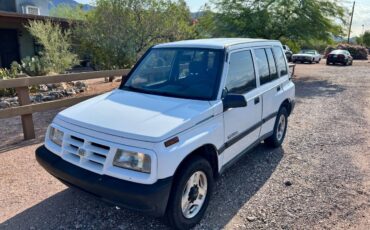 Geo-tracker-1996-white