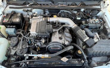 Geo-tracker-1996-white-7