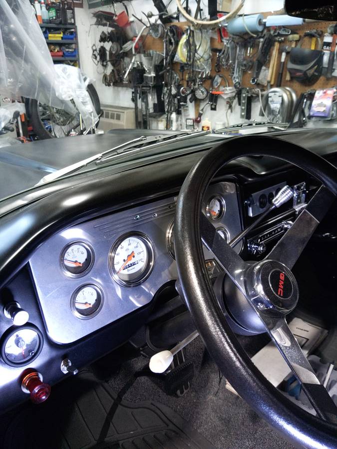 Gmc-100-delivery-panel-1957-black-11