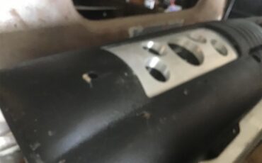 Gmc-12-ton-pickup-1947-Metal-Metal-2