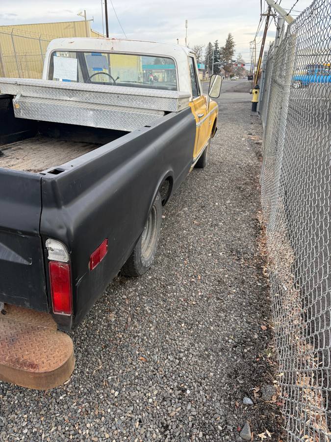 Gmc-1500-1972-yellow-6