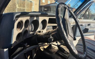 Gmc-1500-pick-up-1985-10