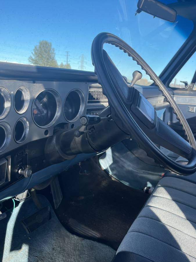 Gmc-1500-sierra-1982-blue-18