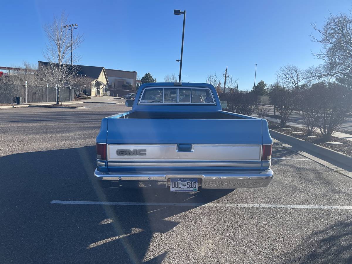 Gmc-1500-sierra-1982-blue-8