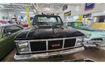 Gmc-3500-1985-Black-Red-1