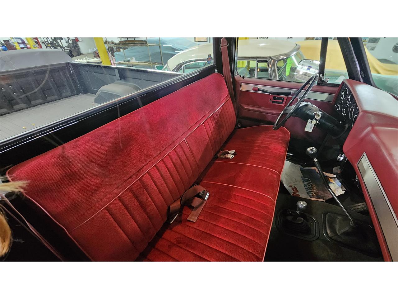 Gmc-3500-1985-Black-Red-11