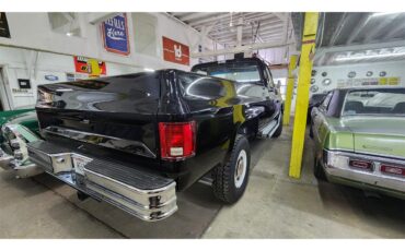 Gmc-3500-1985-Black-Red-5